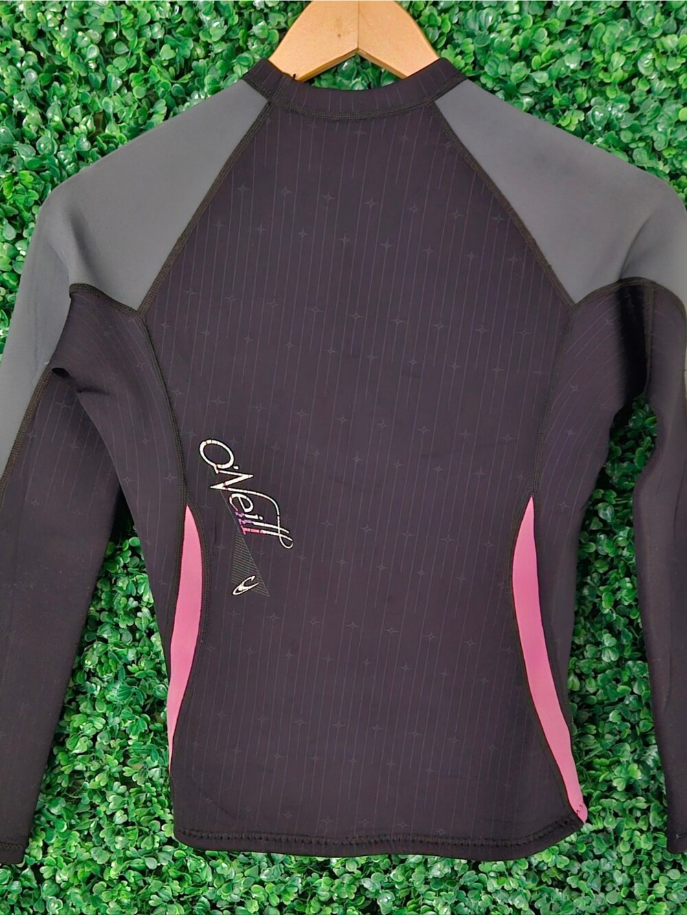 O'Neill Neoprene Rashguard - Picture 2 of 6